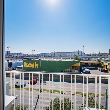 Zentrale 50M² Suite 10 Gehminuten Vom Hauptbahnhof Viena Exterior foto